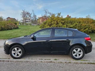 Chevrolet Cruze 2012