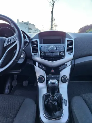 Chevrolet Cruze 2012