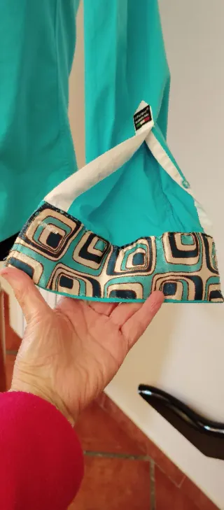 Camisa italiana de mujer. RUSH .Talla M/38 Turques