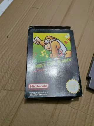 Nintendo NES ORIGINAL + Caja + 2 Mandos + 4 Juegos