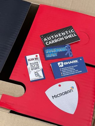 Caja para casco Shark