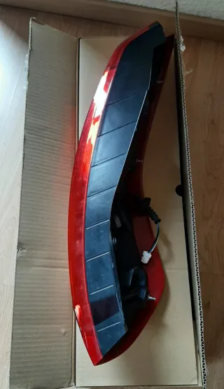 Piloto trasero Nissan X-Trail