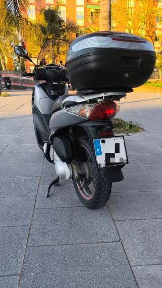 Honda SH 125i Scoopy Plata