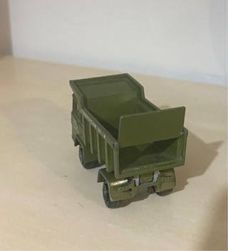 Camión de Juguete de Metal con Tolva