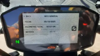 KTM Duke 790 Naked Negra y Naranja