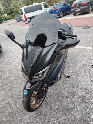 Yamaha TMAX 530 Iron Max