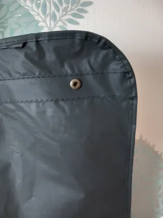 Massimo Dutti porta trajes