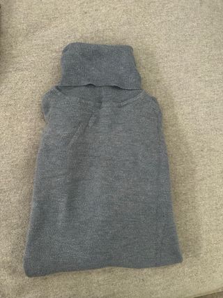 Jersey cuello alto azul