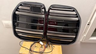 Parrilla Delantera BMW G22 (2021-2024) Con ACC