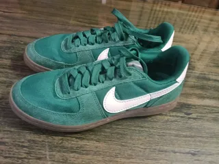 Zapatillas Nike Field Marrones y Verdes