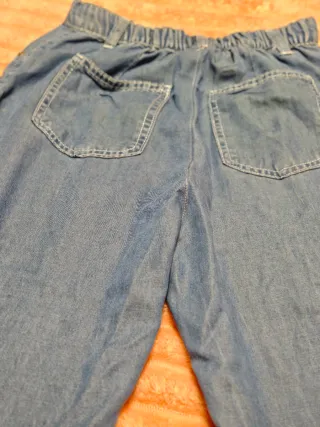 Pantalones vaqueros anchos