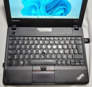 Lenovo Thinkpad X131e Portátil 3