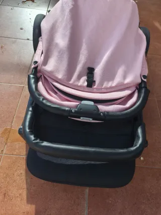Silla de paseo ,ligera + accesorios