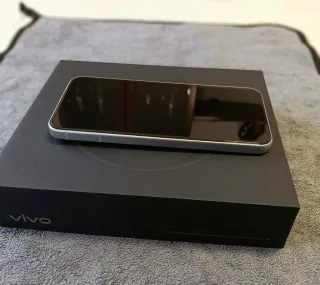 Vivo X200 FE + Auriculares Vivo TWS 3e