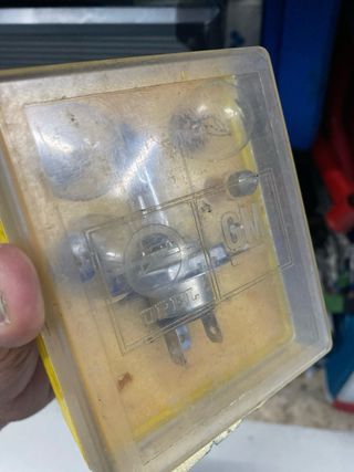 Caja de bombillas Opel Retro