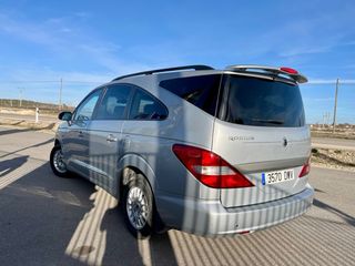 SsangYong Rodius 2006 SOLO CAMBIO POR OTRO COCHE