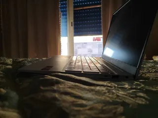 Laptop