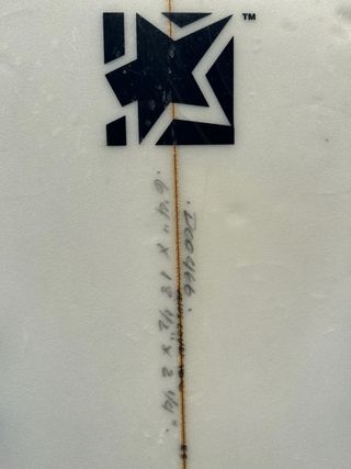 Tabla Surf Pukas x Tokoro 6.4