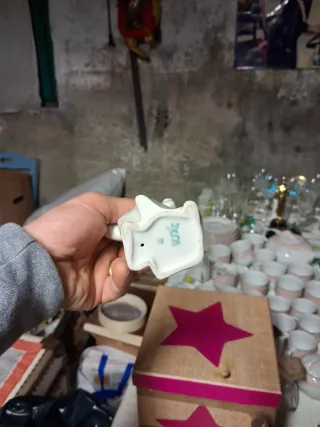 Statuetta bambina Repubblica Democratica Tedesca