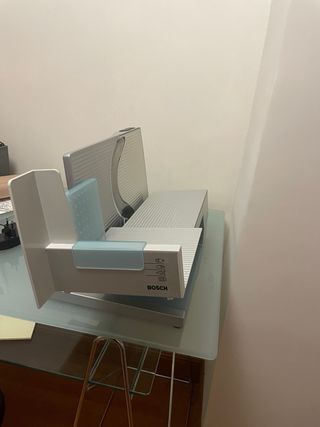 Cortadora de alimentos Bosch plateada