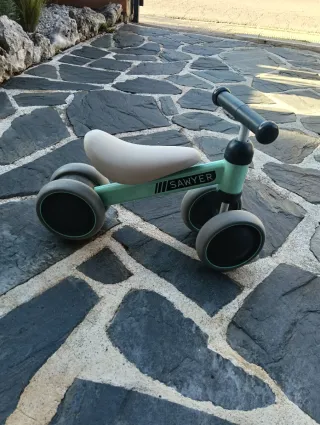 Bicicleta correpasillos Sawyer Mint