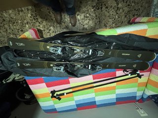 Esquís Rossignol Nova 6 149cm + fijaciones + funda