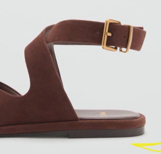 Sandalias de piel marrón