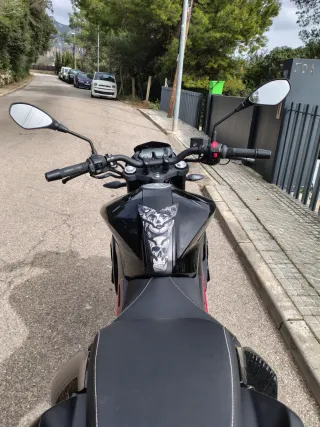 Benelli BN 125 Negra