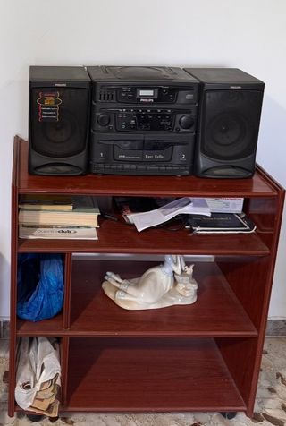 Mesa de comedor de madera