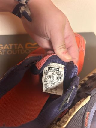 Zapatillas Trail Running Kalenji Naranja y Rosa