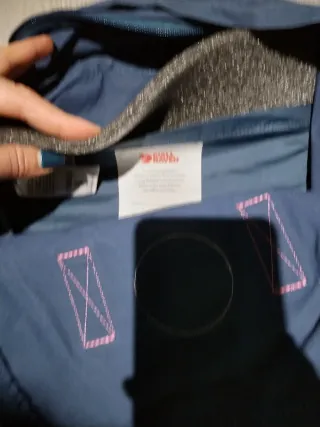 Mochila Fjällräven Kånken Azul y Fucsia