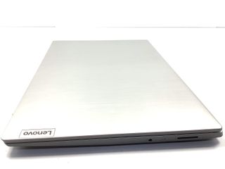 pc portatil lenovo 81w1, amd 3020e, 8gb ram, 256gb ssd, grafica compartida