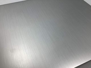 pc portatil lenovo 81w1, amd 3020e, 8gb ram, 256gb ssd, grafica compartida