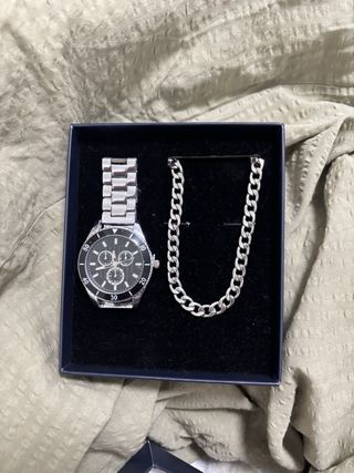 Reloj y cadena acero inoxidable sin usar
