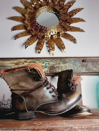 Botín de piel marrón