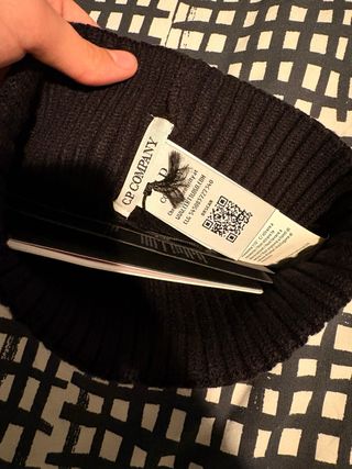 CP Company Cappellino Nero con Lenti
