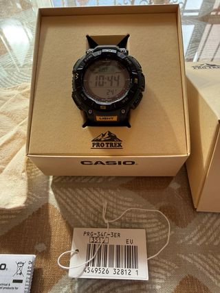 Reloj Casio Pro Trek Verde Solar Triple Sensor