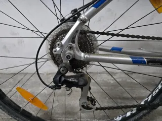 Bicicleta Trek 7300 Híbrida con frenos de disco