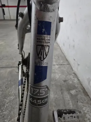 Bicicleta Trek 7300 Híbrida con frenos de disco