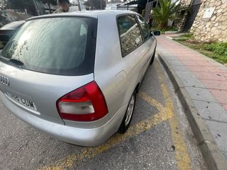 Audi A3  FUNCIONANDO PARA REPARAR