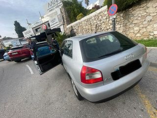 Audi A3  FUNCIONANDO PARA REPARAR