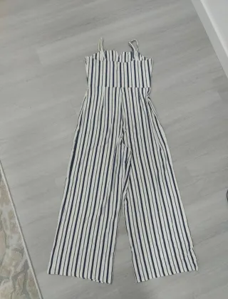 Macacão Bershka riscas tamanho M