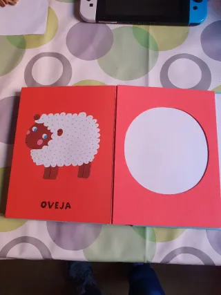 Libro aprende las vocales
