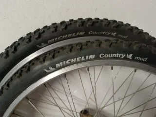 Cubiertas Michelin Country Mud 26