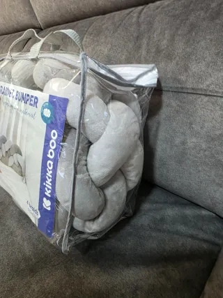 Cojín trenzado Kikkaboo para cuna