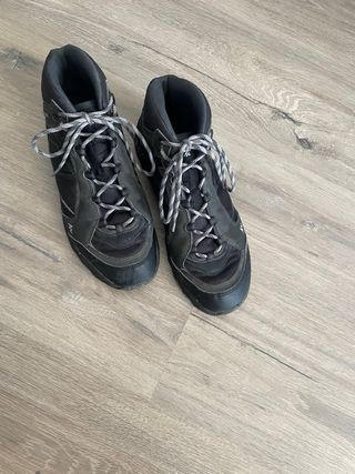 Botas Quechua Negras Gris Talla 42