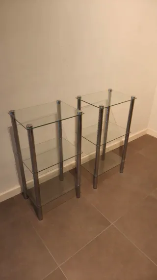 Mesas de noche cristal y metal