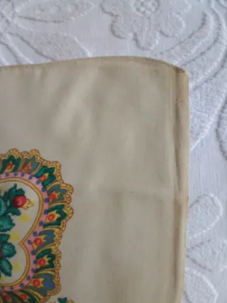 Pañoleta/Foulard Beige y Rojo