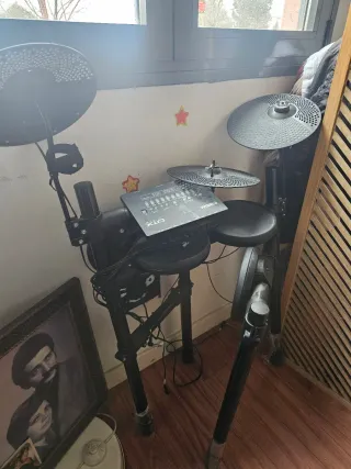 Batería Electrónica Yamaha DTX Casi Nueva