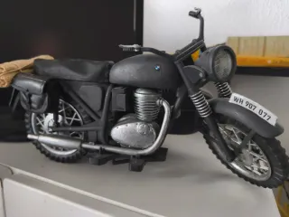 Moto Geyperman con Sidecar